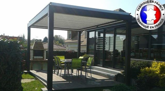 Pergola Bioclimatique Contemporaine A Lames Orientables Largeur 1115 Avancee 2000